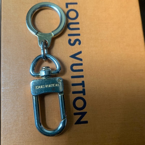 ‼️SOLD‼️LV Extender/Keychain - Picture 3 of 4